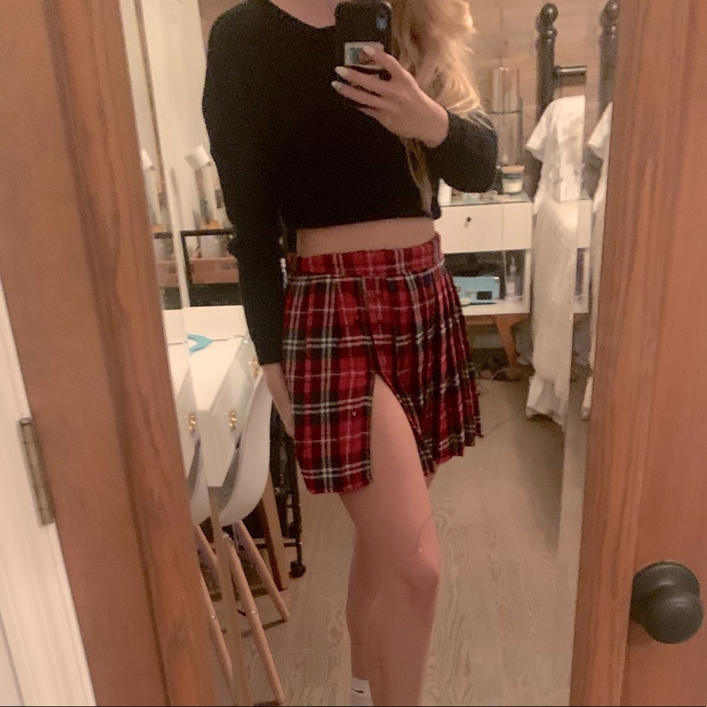 Cut out Plaid Skirt